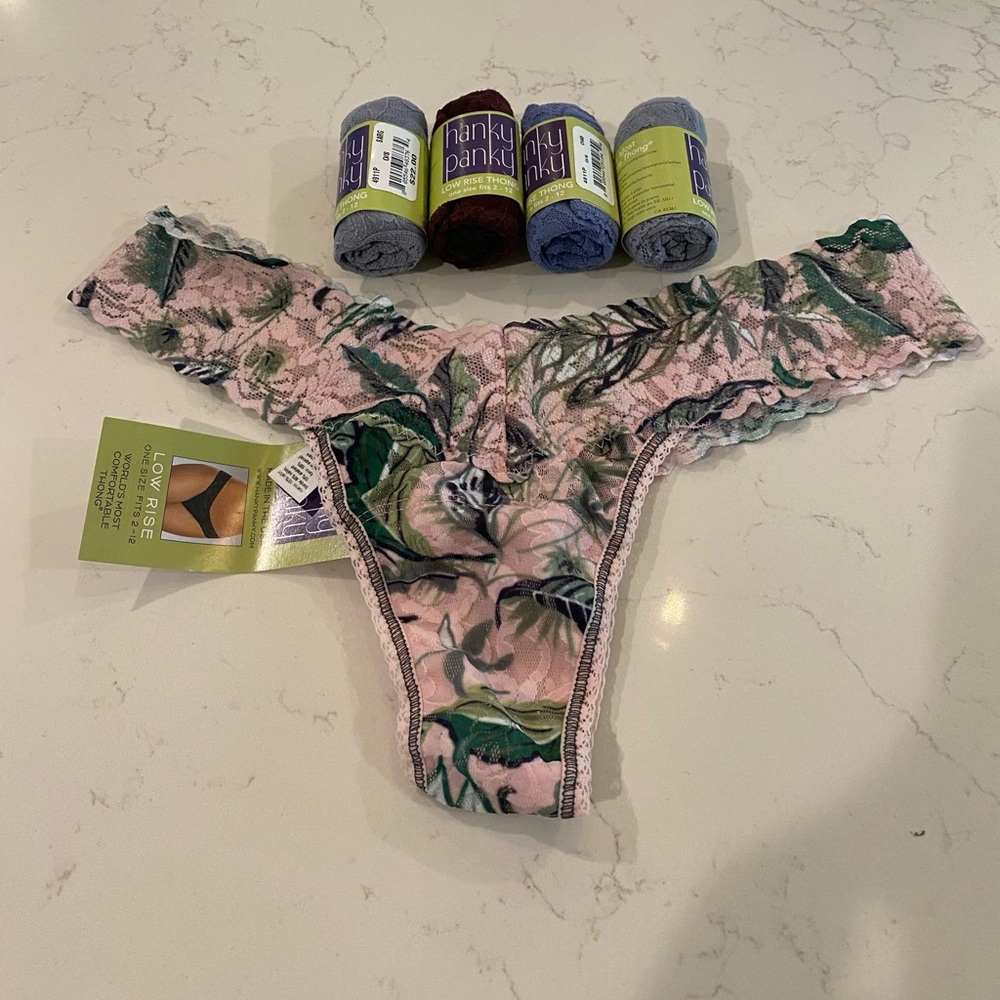 NWT Hanky Panky Low Rise Thongs, Set of 5 - O/S